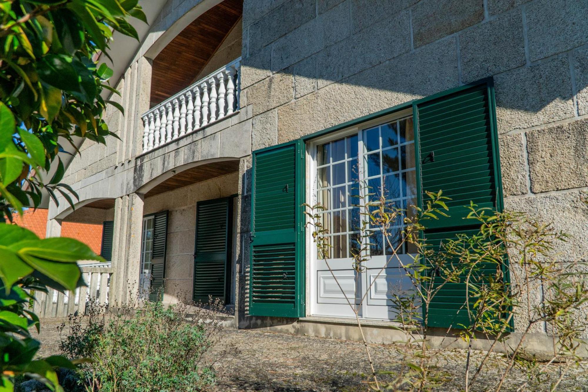 Casa Da Barragem - Ninho Das Aguias Venda Nova  エクステリア 写真